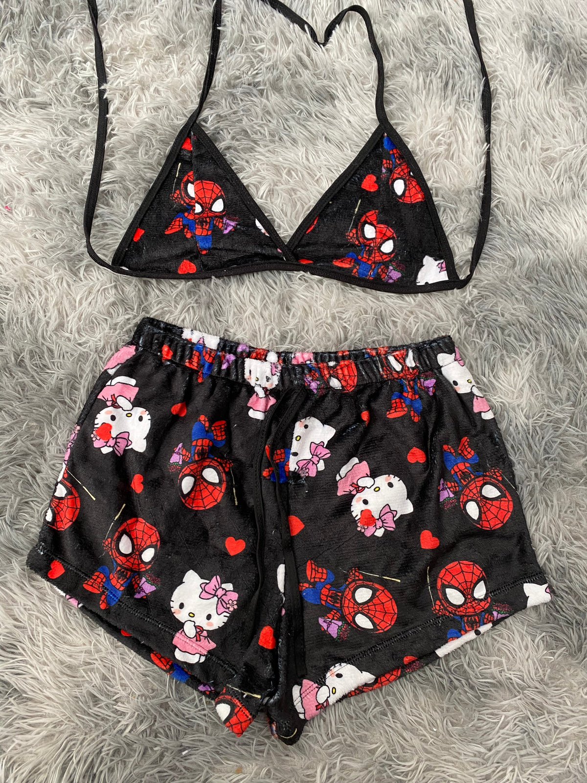 Spider kitty fondo negro top con short unitalla de afelpado