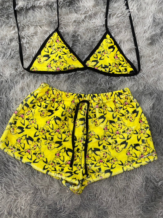 Raichu top con short unitalla de afelpado
