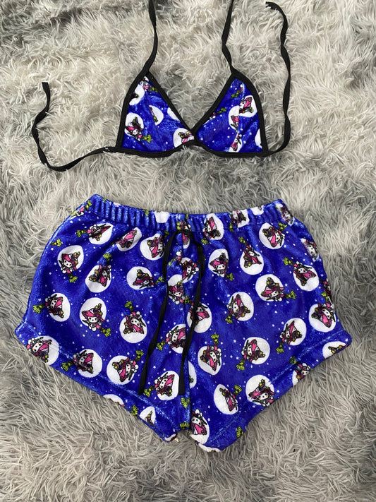 Hello kitty bruja fondo azul top con short unitalla de afelpado