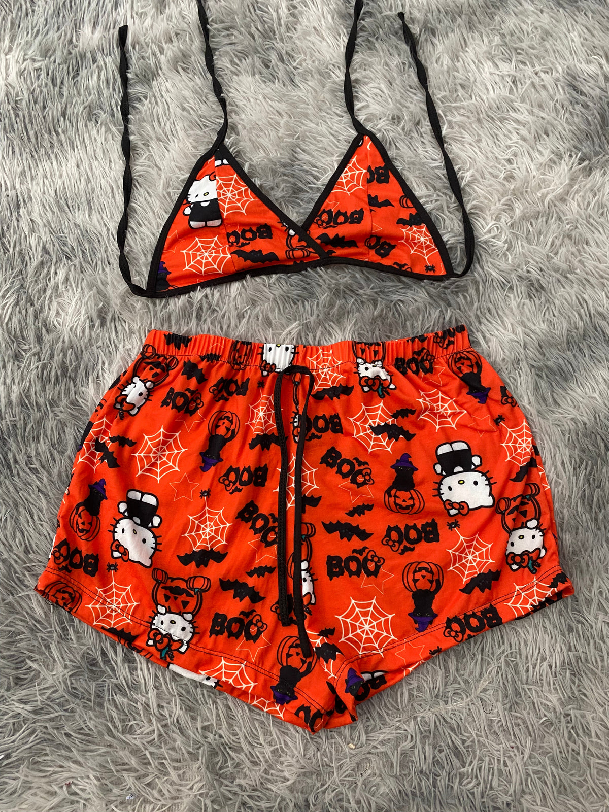 Hello kitty halloween fondo naranja Top Con Short Unitalla De Brush