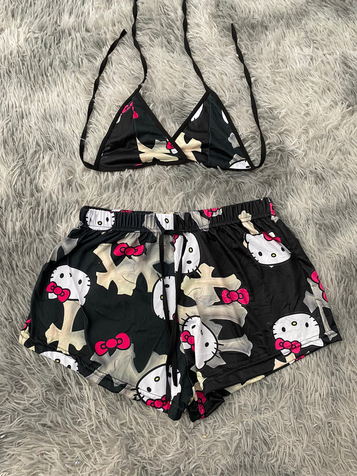 Hello kitty cruces Top Con Short Unitalla De Brush