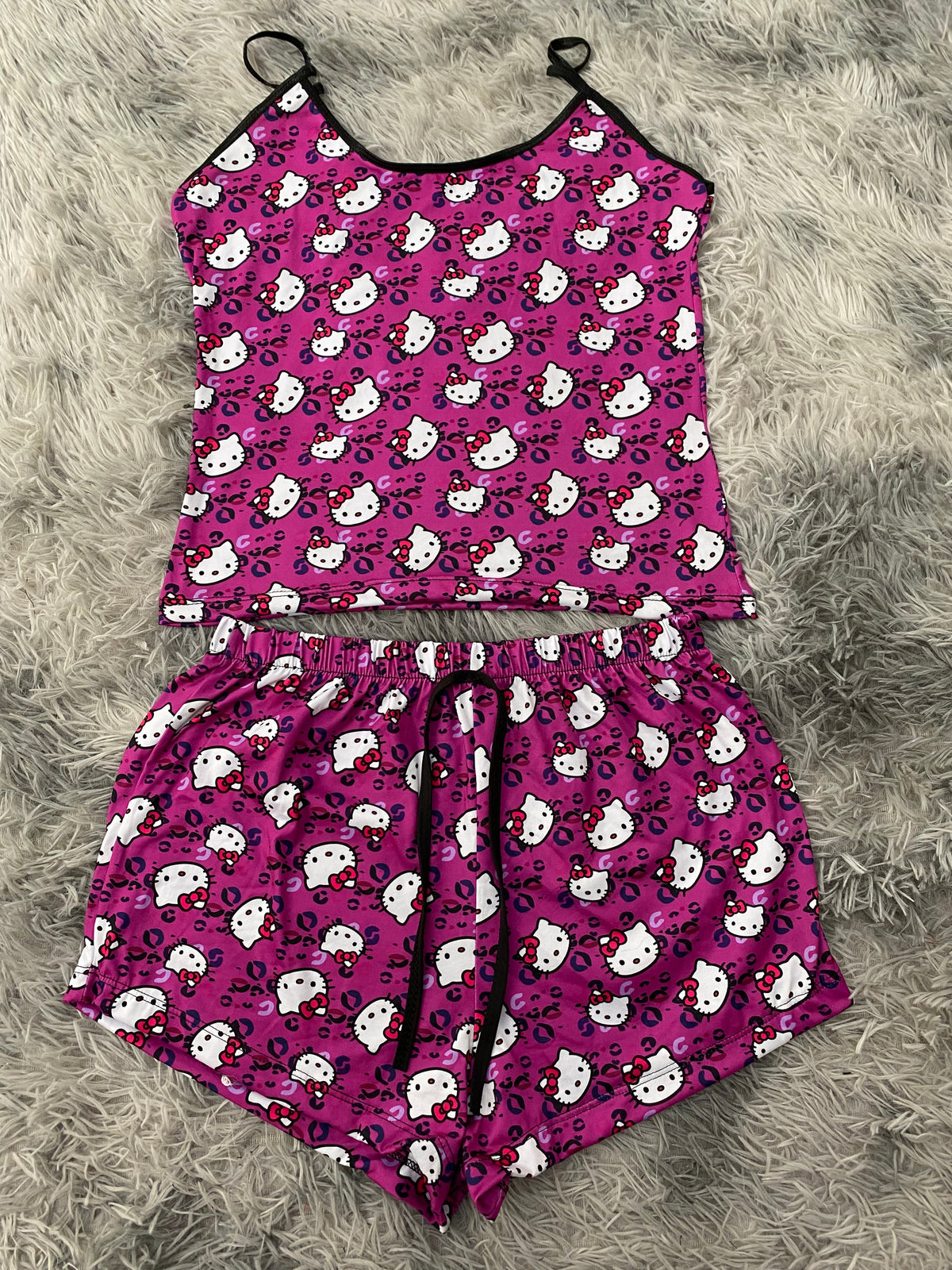 Hello Kitty animal print morado Unitalla Blusa Con Short brush