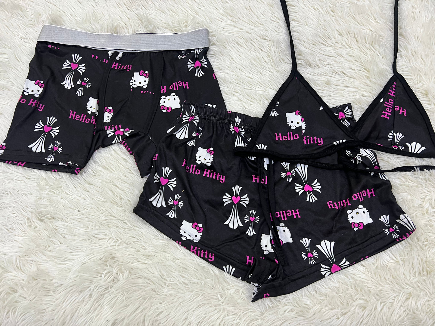 Hello Kitty Cross Negro duo short con top