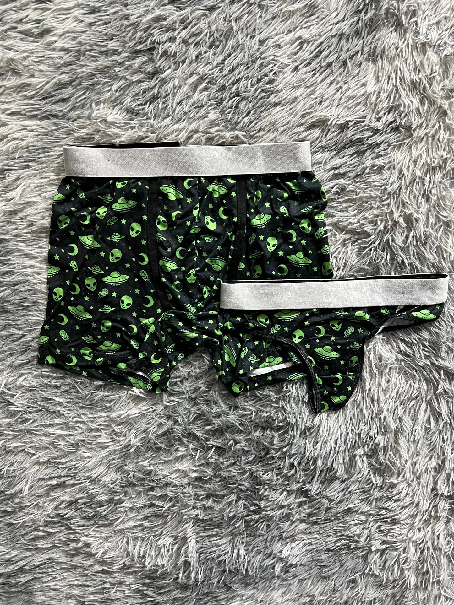Aliens duo de tanga XL