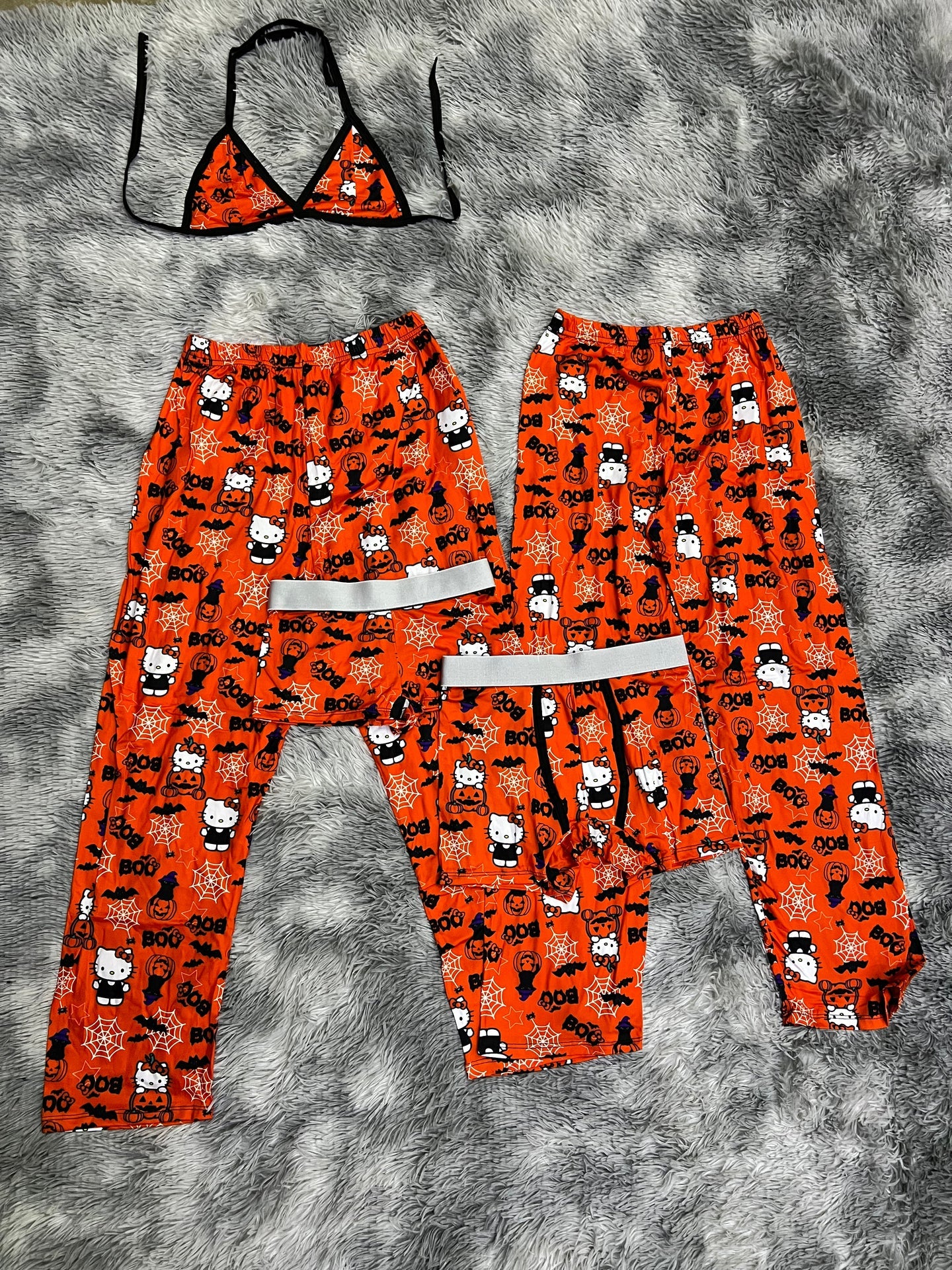Hello Kitty Halloween Print Cozy 5 piece pajama set 🎃😺