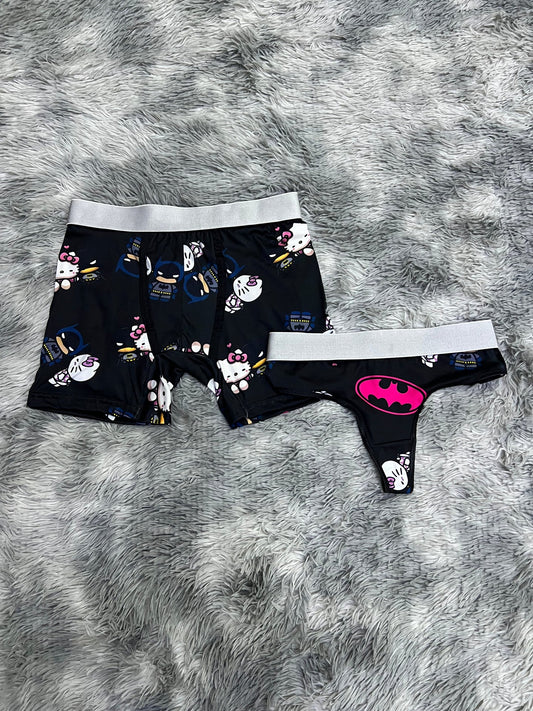 Hello Kitty Batman Negro duo con tanga XL