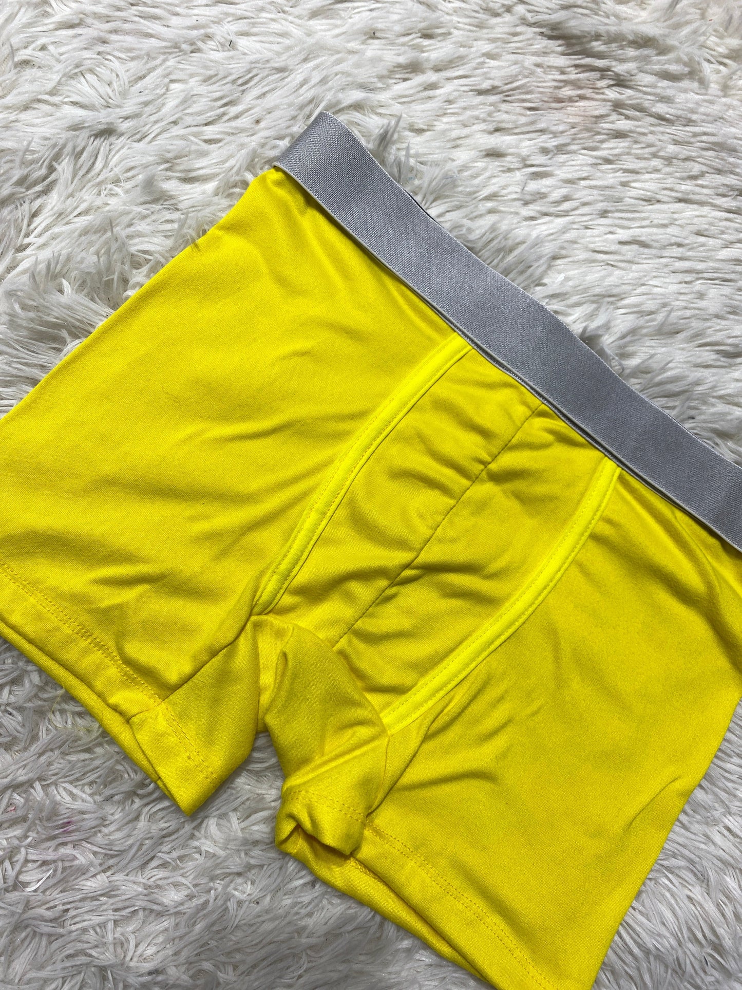 Boxer de caballero XL color amarillo