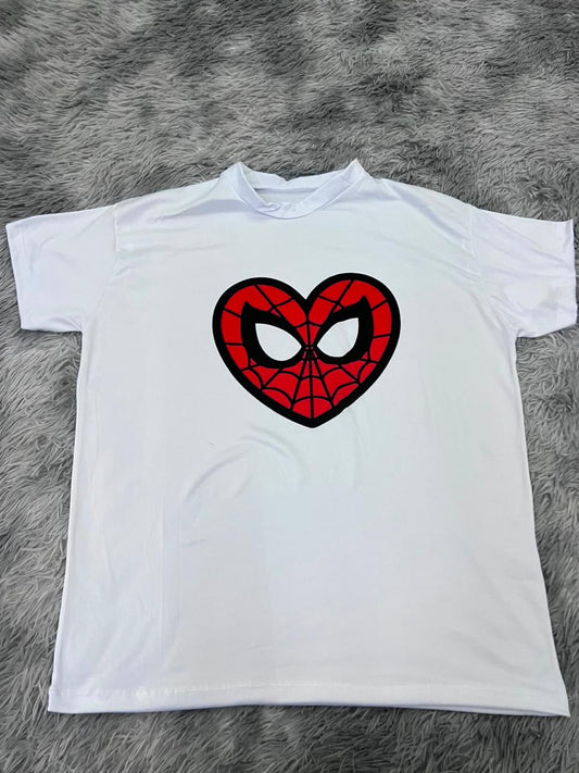 playera de Spiderman corazón
